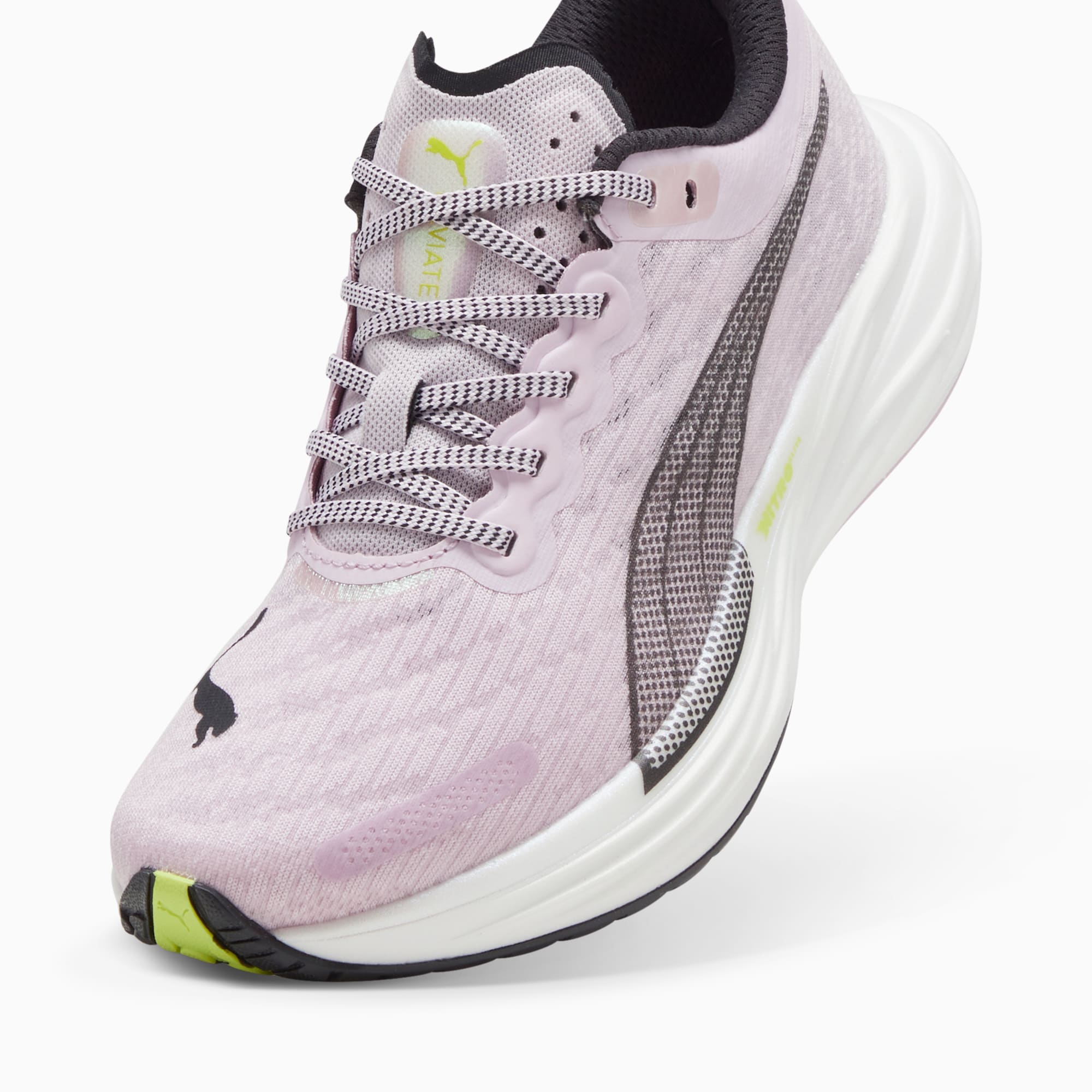 PUMA Deviate NITROâ¢ 2 hardloopschoenen voor Dames, Zwart/Wit/Paars